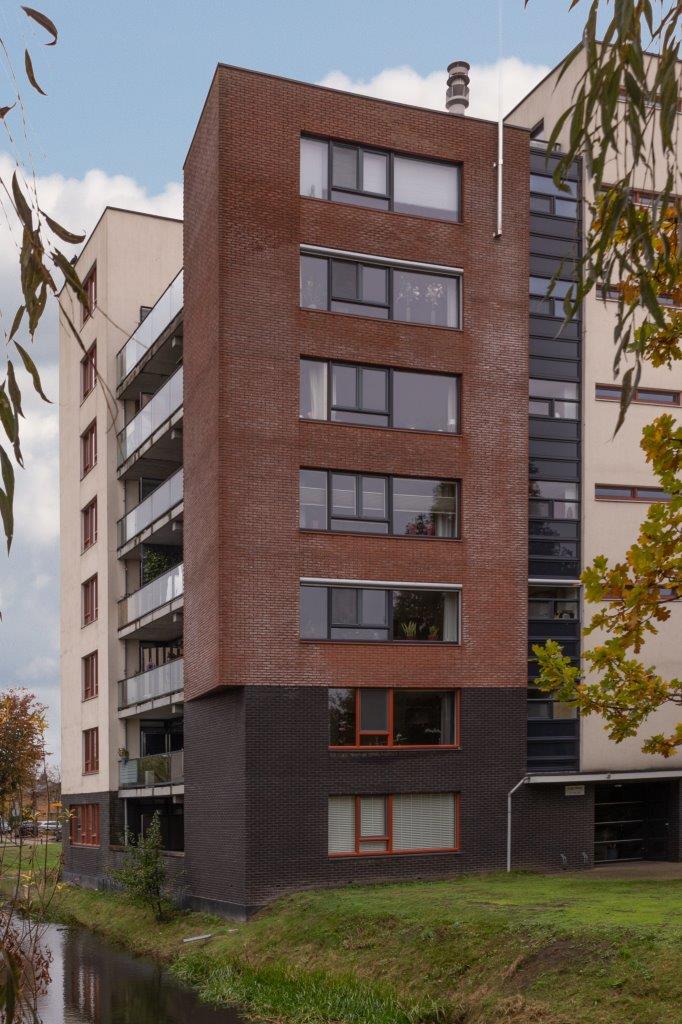 Multi Kozijn Spakenburg - referentie kunststof kozijnen voor VvE - kunststof ramen in appartement Amersfoort