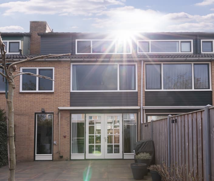 Multi Kozijn Spakenburg - Referentie - duurzame kunststof kozijnen in huizen - gevelbekleding en ramen