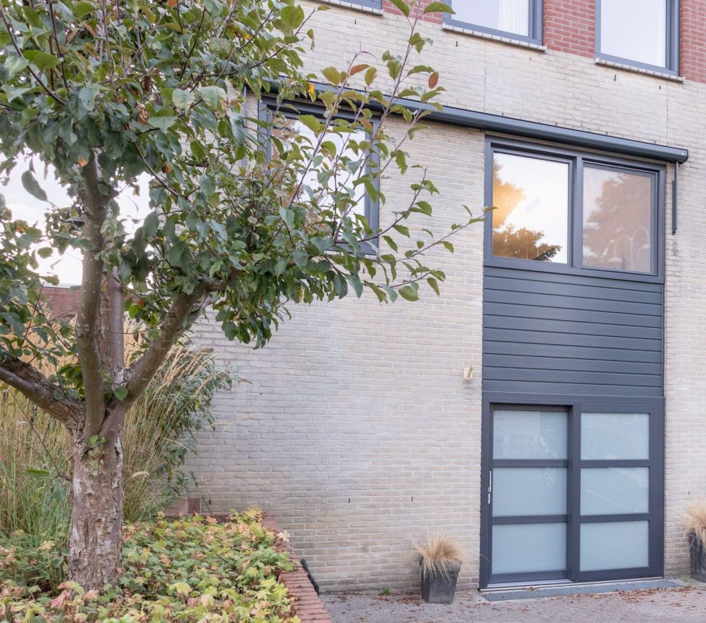 keralit gevelbekleding Kunststof kozijnen